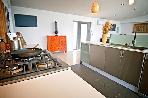 Sunset Bay Escape - Sunshine Coast Tourism 40