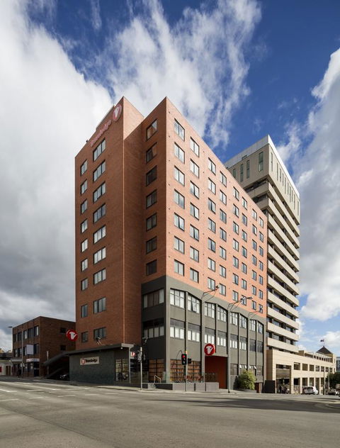 Travelodge Hotel Hobart - Sunshine Coast Tourism 0