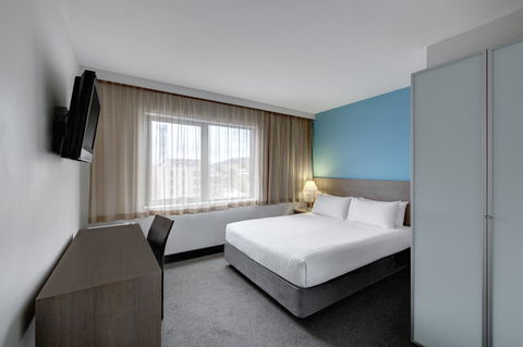 Travelodge Hotel Hobart - Sunshine Coast Tourism 12