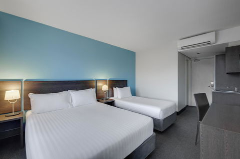 Travelodge Hotel Hobart - Sunshine Coast Tourism 9