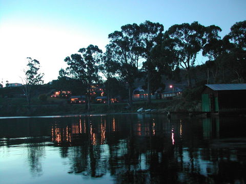 Driftwood - Sunshine Coast Tourism 9