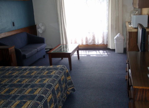 West Coaster Motel - Sunshine Coast Tourism 29