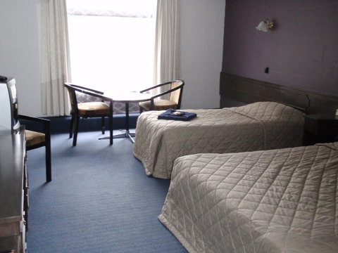 West Coaster Motel - Sunshine Coast Tourism 35