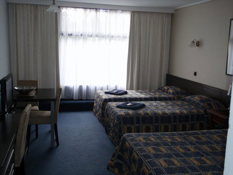 West Coaster Motel - Sunshine Coast Tourism 27