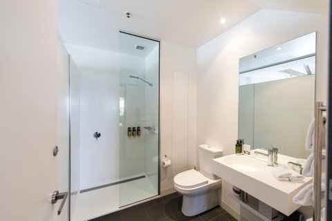 Sullivans Cove Apartments - Sunshine Coast Tourism 32