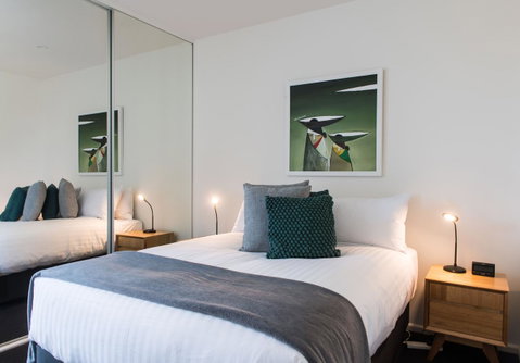 Sullivans Cove Apartments - Sunshine Coast Tourism 9