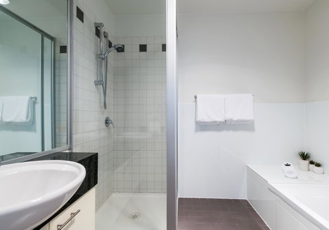 Sullivans Cove Apartments - Sunshine Coast Tourism 35