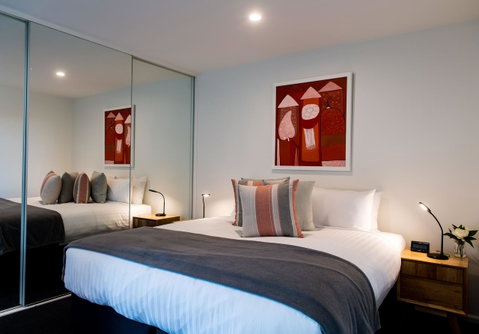 Sullivans Cove Apartments - Sunshine Coast Tourism 38