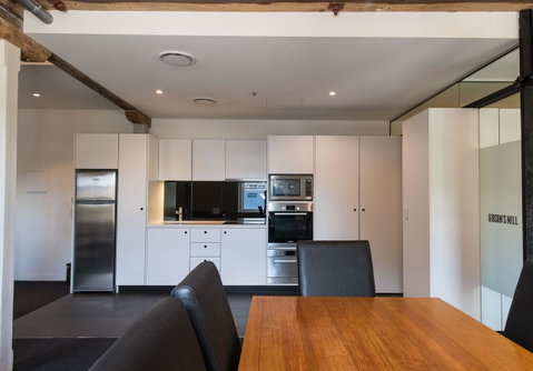 Sullivans Cove Apartments - Sunshine Coast Tourism 28