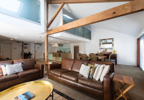 Sullivans Cove Apartments - Sunshine Coast Tourism 10