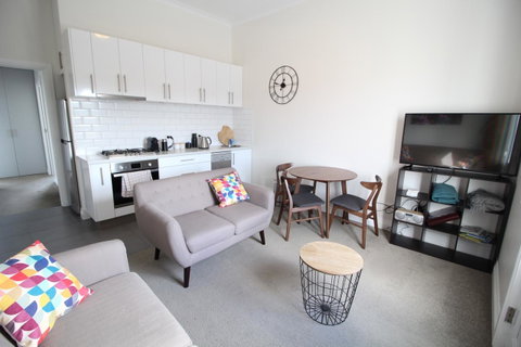 Trinity Hill Apartments - Sunshine Coast Tourism 15