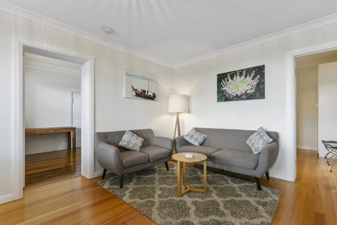 Trinity Hill Apartments - Sunshine Coast Tourism 9