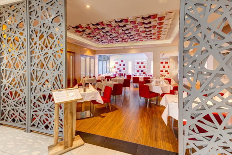 Mantra Charles Hotel - Sunshine Coast Tourism 6