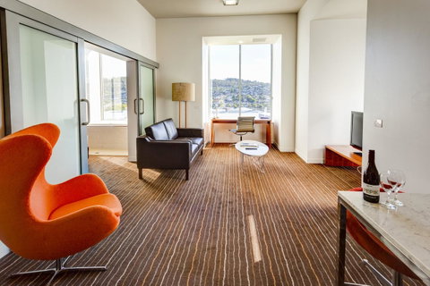 Mantra Charles Hotel - Sunshine Coast Tourism 41