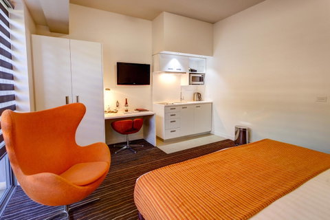 Mantra Charles Hotel - Sunshine Coast Tourism 38