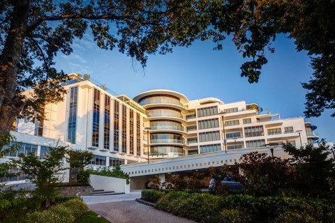 Mantra Charles Hotel - Sunshine Coast Tourism 0