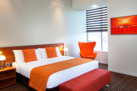 Mantra Charles Hotel - Sunshine Coast Tourism 1