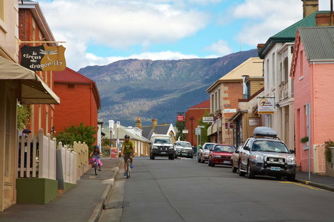 Hobart Waterfront Apartments - Sunshine Coast Tourism 8