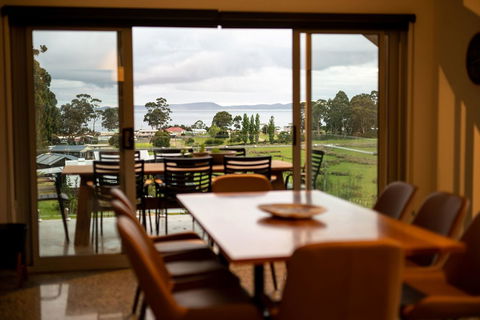 Adventure Bay Retreat Bruny Island - Holiday Sunshine Coast 41