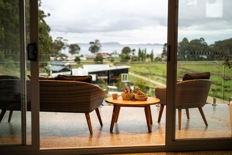Adventure Bay Retreat Bruny Island - Holiday Sunshine Coast 42