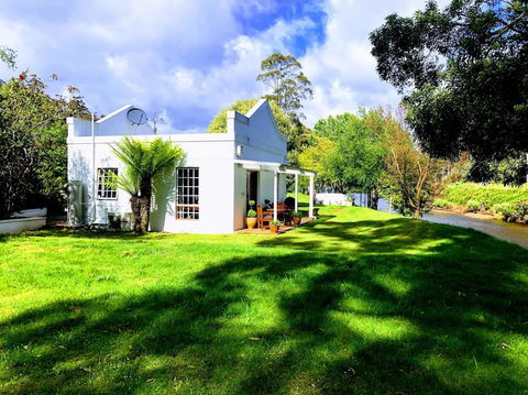 Forth River Cottage - Sunshine Coast Tourism 6
