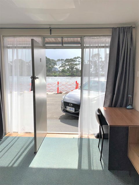 The Waterfront Wynyard - Sunshine Coast Tourism 41