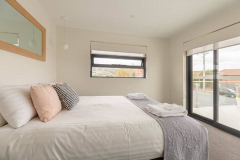 Kangaroo Bay Apartments - Sunshine Coast Tourism 29