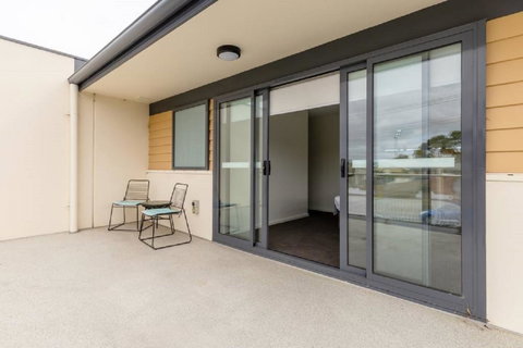 Kangaroo Bay Apartments - Sunshine Coast Tourism 26