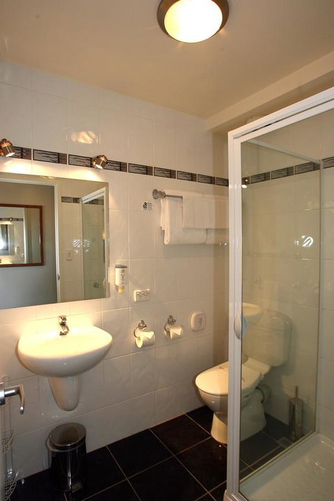 Motel 429 - Sunshine Coast Tourism 26