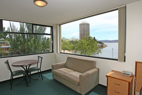 Motel 429 - Sunshine Coast Tourism 27