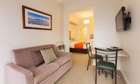 Motel 429 - Sunshine Coast Tourism 10