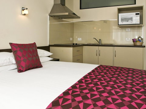 Motel 429 - Sunshine Coast Tourism 17