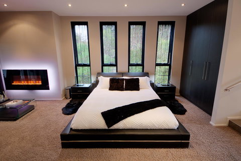 Amare Beachside Luxury - Holiday Sunshine Coast 13