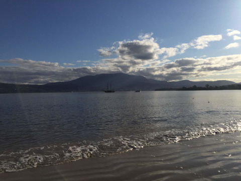 Driftwood-Cottage - Sunshine Coast Tourism 24