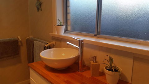 Driftwood-Cottage - Sunshine Coast Tourism 13