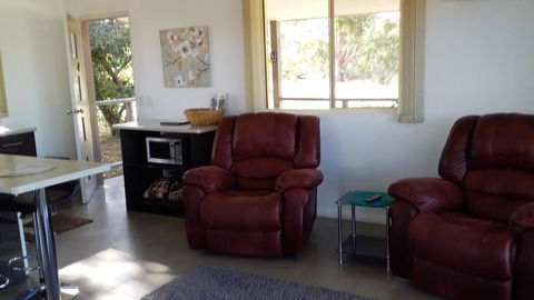 Pelican Point Sanctuary - Sunshine Coast Tourism 27