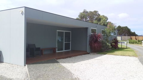 Pelican Point Sanctuary - Sunshine Coast Tourism 19