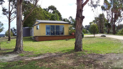 Pelican Point Sanctuary - Sunshine Coast Tourism 12