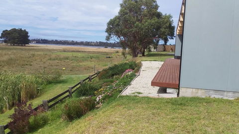Pelican Point Sanctuary - Sunshine Coast Tourism 23