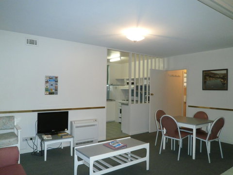 Parklane Motel - Sunshine Coast Tourism 33