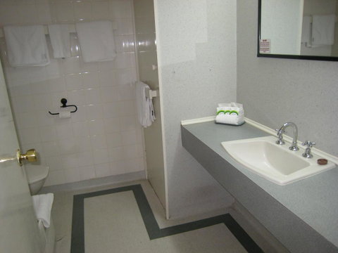 Parklane Motel - Sunshine Coast Tourism 40