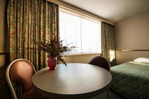 Parklane Motel - Sunshine Coast Tourism 22