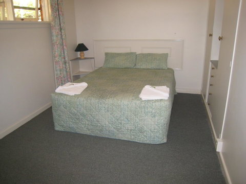 Parklane Motel - Sunshine Coast Tourism 28