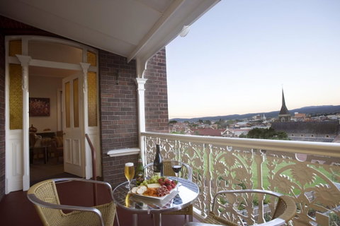 Auldington Hotel - Sunshine Coast Tourism 21