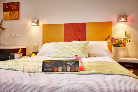 Auldington Hotel - Sunshine Coast Tourism 2