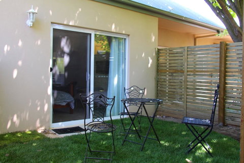 Richmond Coachmans Rest - Sunshine Coast Tourism 3