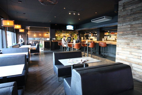 Hotel Launceston - Sunshine Coast Tourism 14