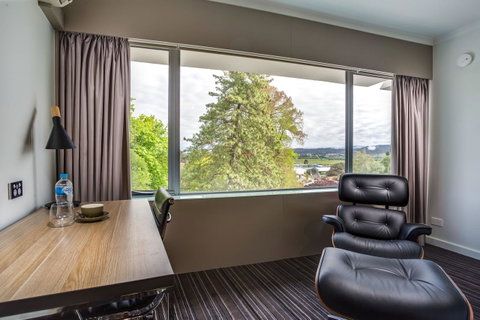 Hotel Launceston - Sunshine Coast Tourism 4