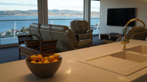 Anchorage Tasmania - Sunshine Coast Tourism 17