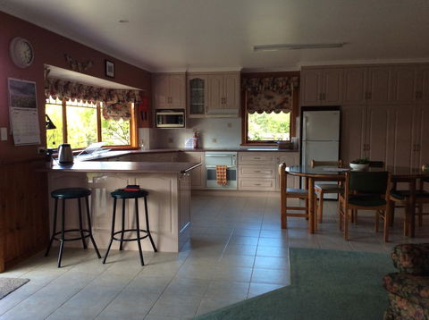 Our Cottage - Sunshine Coast Tourism 8